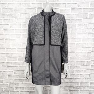Lululemon Women's Cocoon Car Coat Jacket in Heather Gray Black size Medium NWT